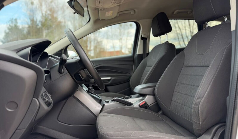 FORD Kuga  | 4×4 (doł. automatycznie) | Automatyczna | 150 KM | Srebrny full