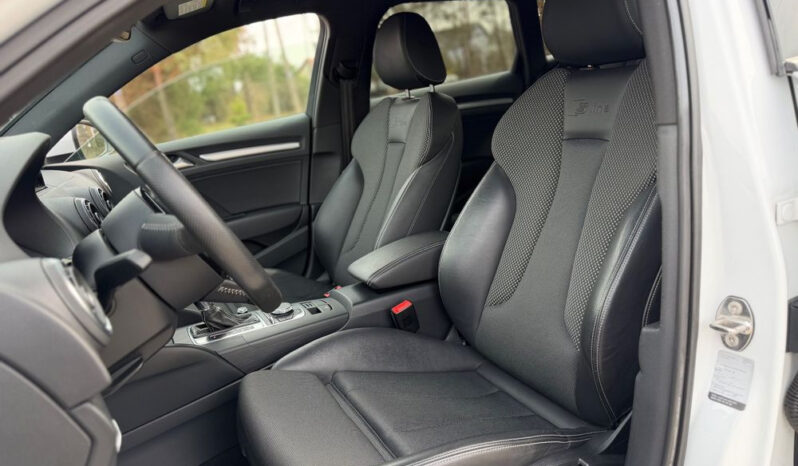 AUDI A3  | FWD (przód) | Automatyczna | 122 KM | Biały full