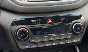 HYUNDAI Tucson  | 4×4 (doł. ręcznie) | Automatyczna | 185 KM | Czarny full