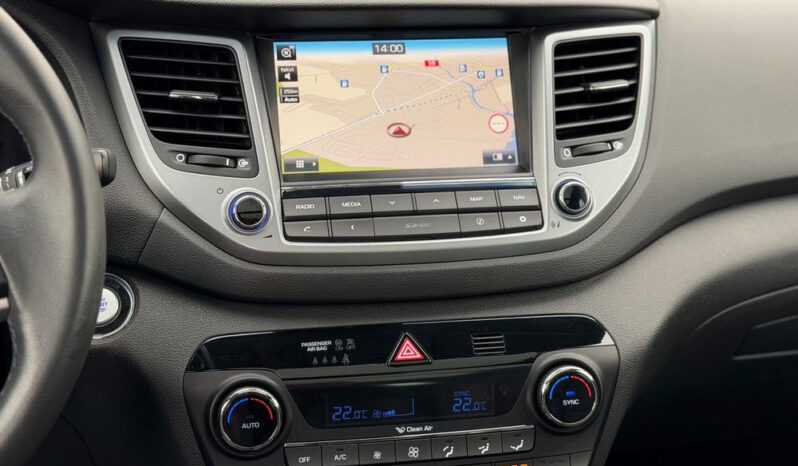 HYUNDAI Tucson  | 4×4 (doł. ręcznie) | Automatyczna | 185 KM | Czarny full