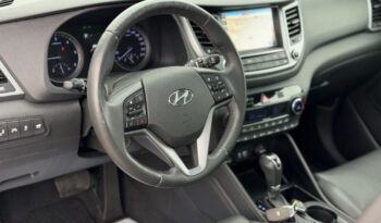 HYUNDAI Tucson  | 4×4 (doł. ręcznie) | Automatyczna | 185 KM | Czarny full
