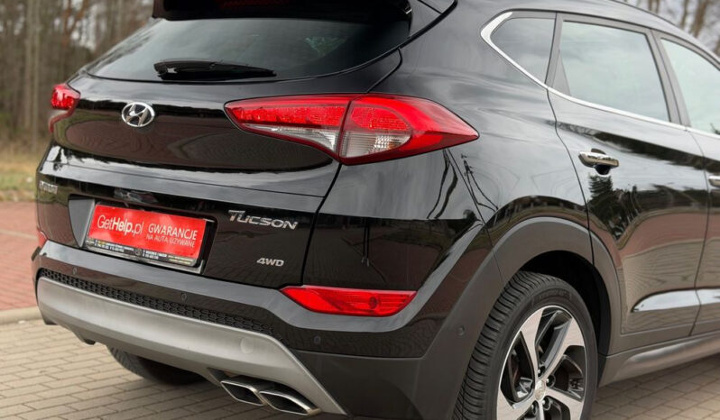 HYUNDAI Tucson  | 4×4 (doł. ręcznie) | Automatyczna | 185 KM | Czarny full