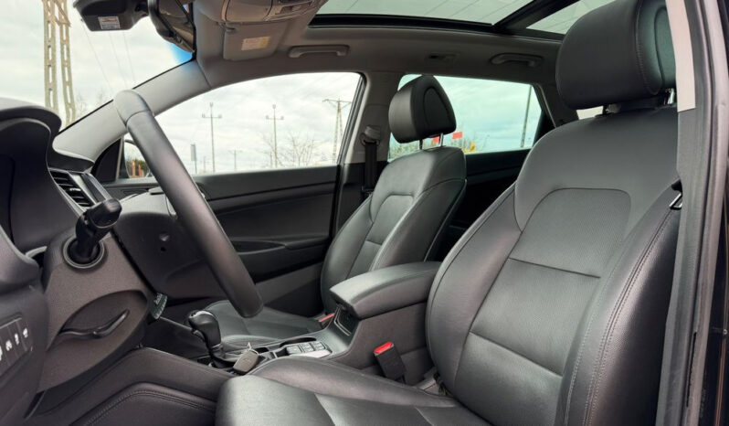 HYUNDAI Tucson  | 4×4 (doł. ręcznie) | Automatyczna | 185 KM | Czarny full