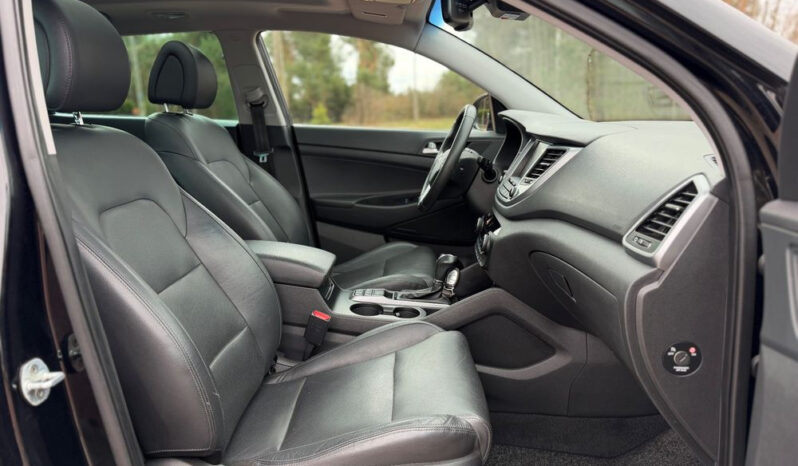 HYUNDAI Tucson  | 4×4 (doł. ręcznie) | Automatyczna | 185 KM | Czarny full
