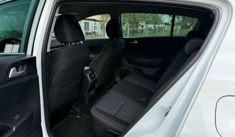 KIA Sportage  | FWD (przód) | Manualna | 132 KM | Biały full