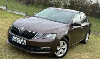 SKODA Octavia  | FWD (przód) | Manualna | 150 KM | Brązowy full