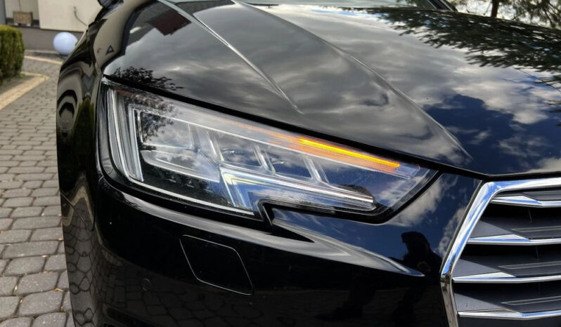 AUDI A4 Avant | FWD (przód) | Automatyczna | 190 KM | Czarny full