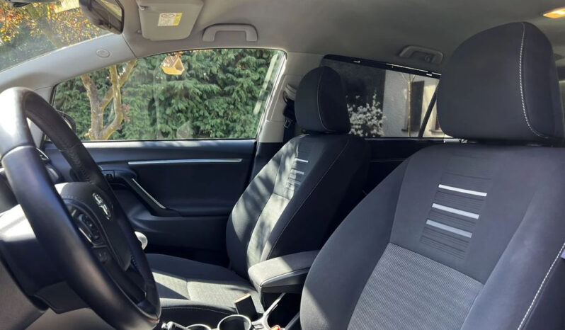 TOYOTA Verso | FWD (przód) | Manualna | 147 KM | Szary full