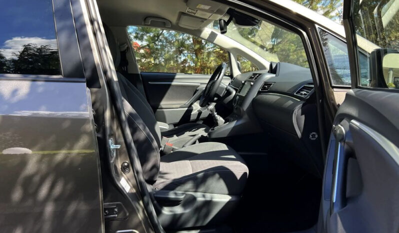 TOYOTA Verso | FWD (przód) | Manualna | 147 KM | Szary full