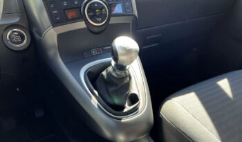 TOYOTA Verso | FWD (przód) | Manualna | 147 KM | Szary full