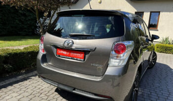 TOYOTA Verso | FWD (przód) | Manualna | 147 KM | Szary full