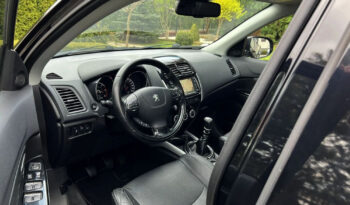 PEUGEOT 4008  | 4×4 (doł. ręcznie) | Manualna | 115 KM | Czarny full