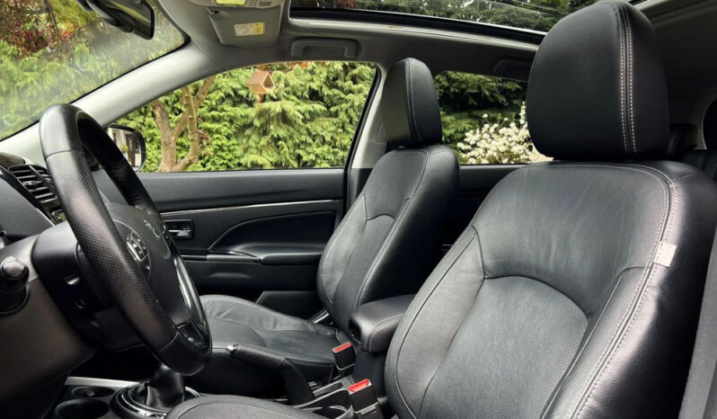 PEUGEOT 4008  | 4×4 (doł. ręcznie) | Manualna | 115 KM | Czarny full