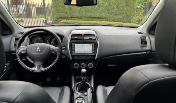 PEUGEOT 4008  | 4×4 (doł. ręcznie) | Manualna | 115 KM | Czarny full