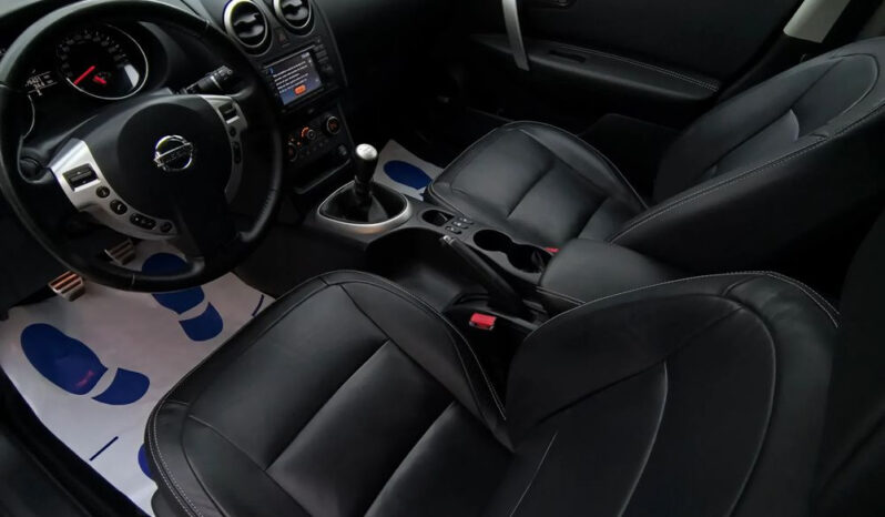 NISSAN Qashqai+2  | FWD (przód) | Manualna | 141 KM | Czarny full