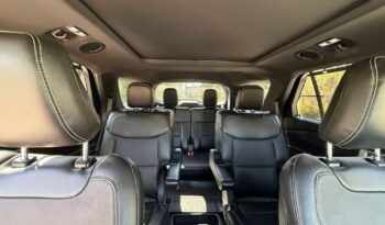 FORD Explorer  | 4×4 (doł. automatycznie) | Automatyczna | 401 KM | Czarny full