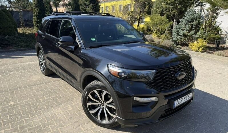 FORD Explorer  | 4×4 (doł. automatycznie) | Automatyczna | 401 KM | Czarny full