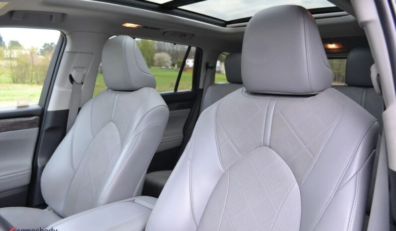 TOYOTA Highlander | 4×4 (doł. automatycznie) | Automatyczna | 248 KM | Czarny full