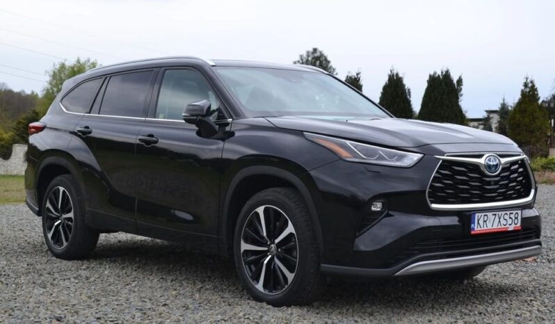 TOYOTA Highlander | 4×4 (doł. automatycznie) | Automatyczna | 248 KM | Czarny full