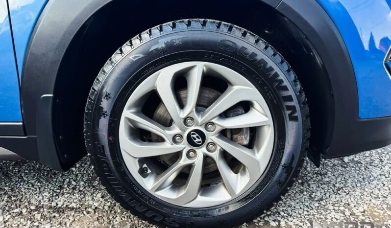 HYUNDAI Tucson  | FWD (przód) | Manualna | 141 KM | Niebieski full