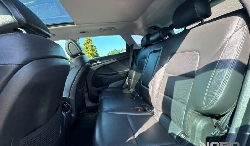 HYUNDAI Tucson  | FWD (przód) | Manualna | 141 KM | Niebieski full
