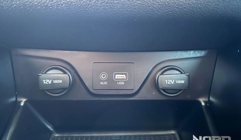 HYUNDAI Tucson  | FWD (przód) | Manualna | 141 KM | Niebieski full