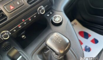 PEUGEOT Partner  | 4×4 (doł. ręcznie) | Manualna | 131 KM | Czerwony full