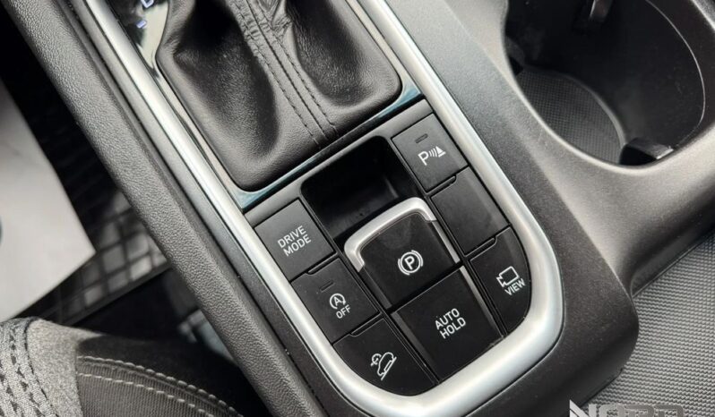 HYUNDAI Santa Fe | 4×4 (doł. automatycznie) | Automatyczna | 185 KM | Biały full