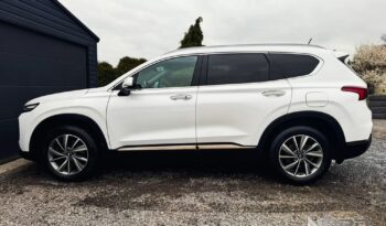 HYUNDAI Santa Fe | 4×4 (doł. automatycznie) | Automatyczna | 185 KM | Biały full
