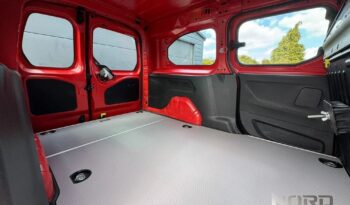 PEUGEOT Partner  | 4×4 (doł. ręcznie) | Manualna | 131 KM | Czerwony full