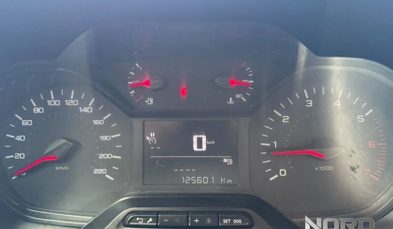 PEUGEOT Partner  | 4×4 (doł. ręcznie) | Manualna | 131 KM | Czerwony full