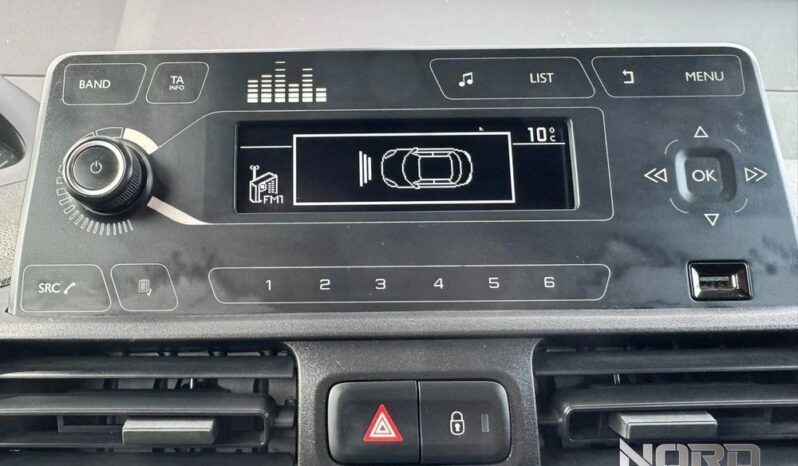 PEUGEOT Partner  | 4×4 (doł. ręcznie) | Manualna | 131 KM | Czerwony full