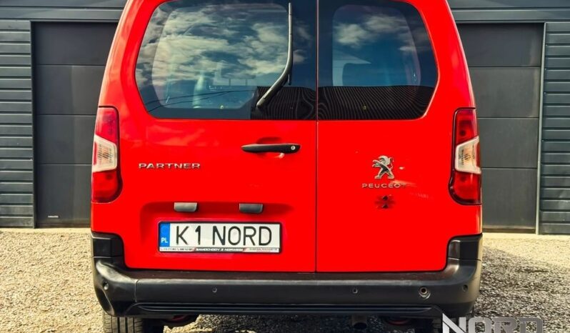 PEUGEOT Partner  | 4×4 (doł. ręcznie) | Manualna | 131 KM | Czerwony full