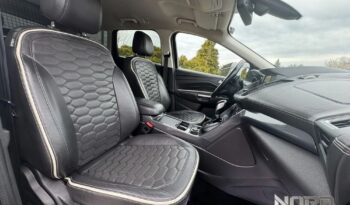 FORD Kuga  | 4×4 (stały) | Automatyczna | 150 KM | Biały full