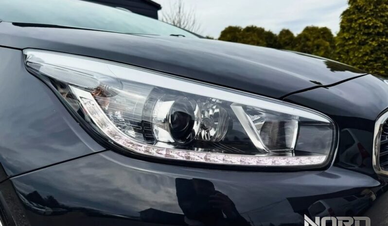 KIA Ceed  | FWD (przód) | Manualna | 110 KM | Czarny full