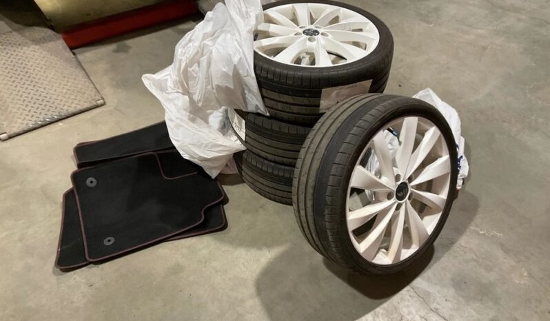 FORD Focus  | FWD (przód) | Automatyczna | 120 KM | Biały full