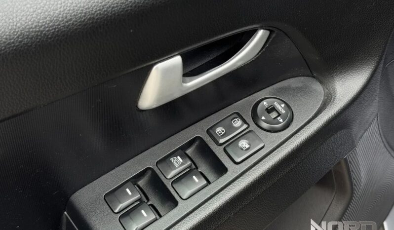 KIA Sportage  | FWD (przód) | Manualna | 115 KM | Szary full