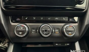 SKODA Octavia  | 4×4 (stały) | Manualna | 150 KM | Srebrny full