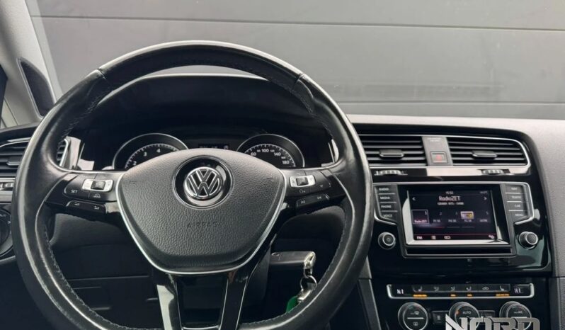 VOLKSWAGEN Golf  | FWD (przód) | Automatyczna | 140 KM | Czarny full