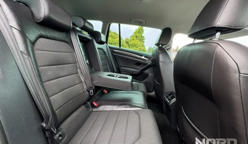 VOLKSWAGEN Golf  | FWD (przód) | Automatyczna | 140 KM | Czarny full