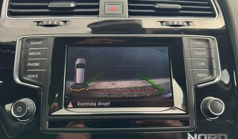 VOLKSWAGEN Golf  | FWD (przód) | Automatyczna | 140 KM | Czarny full