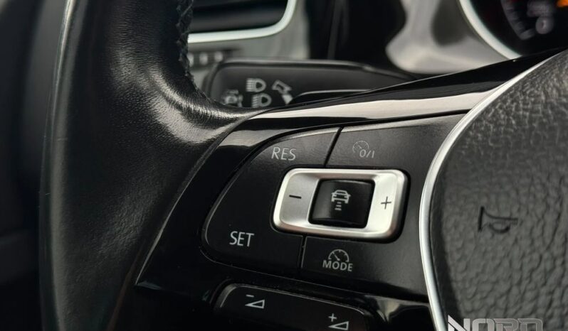 VOLKSWAGEN Golf  | FWD (przód) | Automatyczna | 140 KM | Czarny full