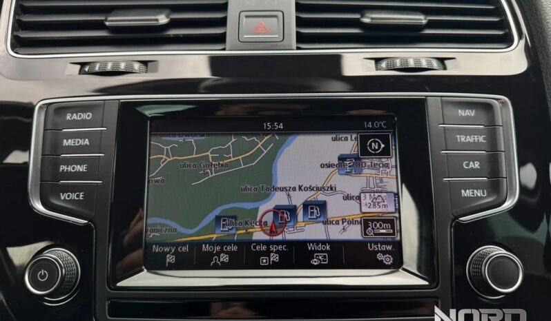 VOLKSWAGEN Golf  | FWD (przód) | Automatyczna | 140 KM | Czarny full