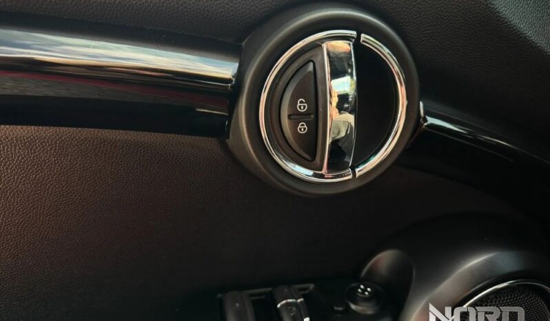 Mini Cooper S | FWD (przód) | Automatyczna | 231 KM | Czerwony full