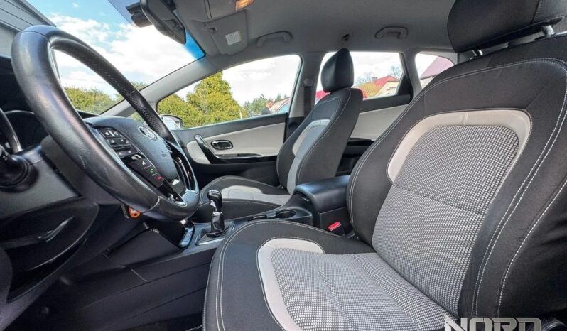 KIA Ceed  | FWD (przód) | Manualna | 135 KM | Beżowy full