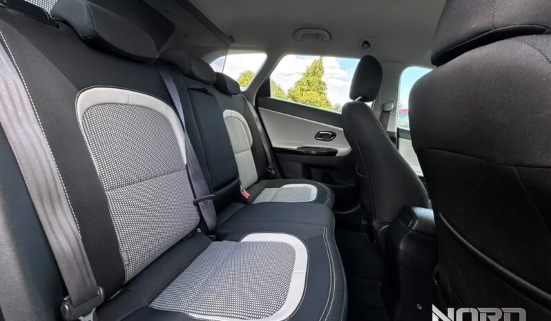 KIA Ceed  | FWD (przód) | Manualna | 135 KM | Beżowy full