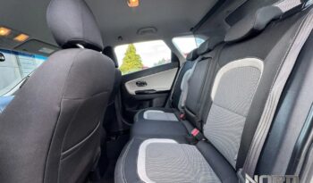 KIA Ceed  | FWD (przód) | Manualna | 135 KM | Beżowy full