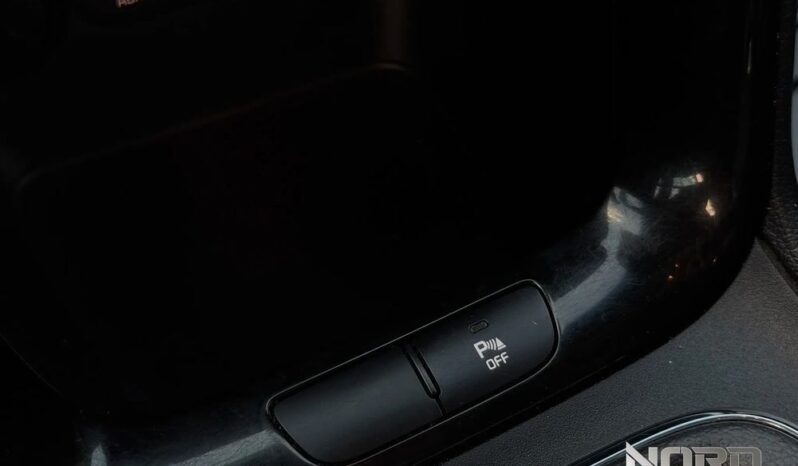 KIA Ceed  | FWD (przód) | Manualna | 135 KM | Beżowy full