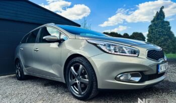 KIA Ceed  | FWD (przód) | Manualna | 135 KM | Beżowy full