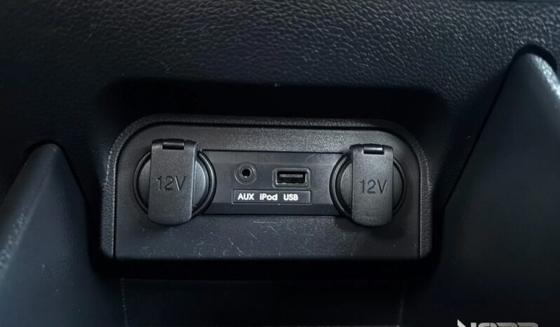 KIA Rio  | FWD (przód) | Manualna | 85 KM | Srebrny full